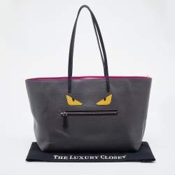 مملوكة مسبقًا Fendi Grey/Fuchsia Leather Monster Roll Tote