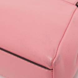 مملوكة مسبقًا حقيبة كروس فندي مايكرو بيكابو جلد وردي