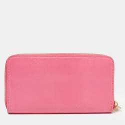 Pre Owned Fendi Pink Glossy Leather Logo Zip Around Wallet