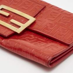 Pre Owned Fendi Orange Zucchino Patent Leather Mia Flap Continental Wallet