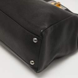 Pre Owned Fendi Black Leather Medium Peekaboo Top Handle Bag
