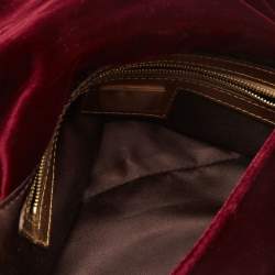 Pre Owned Fendi Red Velvet Medium Baguette Shoulder Bag