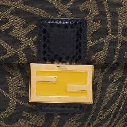 Pre Owned Fendi x Sarah Coleman Brown/Black FF Vertigo Canvas and Watersnake Leather Small Baguette 