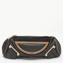 مملوكة مسبقًا Fendi Black Leather Cut Out Handle Clutch Bag