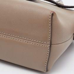 مملوكة مسبقًا Fendi Beige Leather Micro By The Way Crossbody Bag