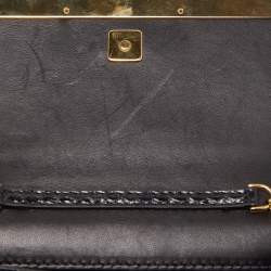 مملوكة مسبقًا Fendi Black Elaphe Watersnake Leather Rush Chain Clutch