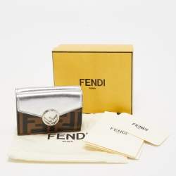 مملوكة مسبقًا Fendi Silver/Tobacco Zucca Leather Micro F Trifold Wallet