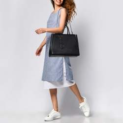 Pre Owned Fendi Black Leather Medium 2Jours Tote