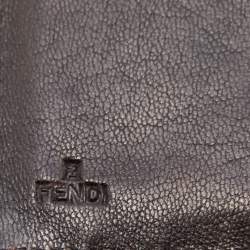 مملوكة مسبقًا محفظة فندي كومباكت كانفاس مقوى زوكا بنية/ بيج