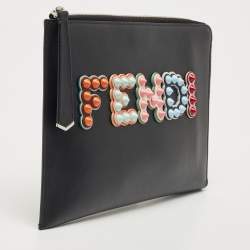 مملوكة مسبقًا Fendi Black Leather Studded Logo Zip Pouch