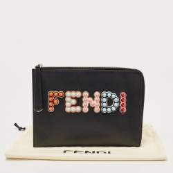 مملوكة مسبقًا Fendi Black Leather Studded Logo Zip Pouch
