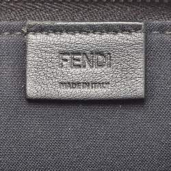 مملوكة مسبقًا Fendi Black Leather Studded Logo Zip Pouch