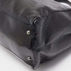 Pre Owned Fendi Black Patent Leather Large Peekaboo Top Handle Bag