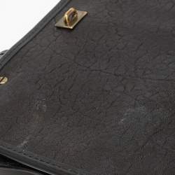 Pre Owned Fendi Black Pebbled Leather B Bag