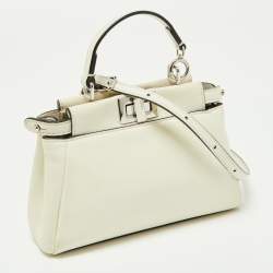 مملوكة مسبقًا حقيبة كروس فندي مايكرو بيكابو جلد أزرق