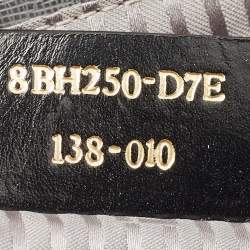 Pre Owned حقيبة فندي 2 جور متوسطة جلد سوداء