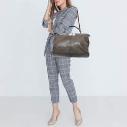 Pre Owned Fendi Dark Grey Leather Large Peekaboo Top Handle Bag