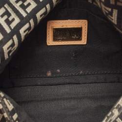 Pre Owned حقيبة كتف فندي ميني باغويت فاتيغو كانفاس زوكينو بيج/ خضراء