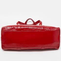 Pre Owned Fendi Red Wrinkled Patent Leather De Jour Bag