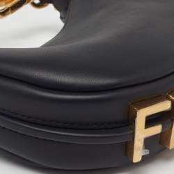 مملوكة مسبقًا Fendi Black Leather Nano Fendigraphy Hobo