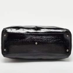 Pre Owned Fendi Black Patent Leather Large Peekaboo Top Handle Bag