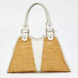 Pre Owned Fendi White/Beige Raffia and Leather Devil Trapezio Bag