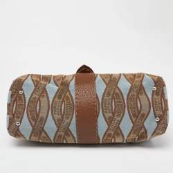 مملوكة مسبقًا Fendi Tri Color Selleria Canvas and Leather Shoulder Bag