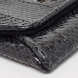 مملوكة مسبقًا Fendi Black Ayers Flap Clutch
