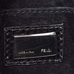 مملوكة مسبقًا Fendi Black Ayers Flap Clutch