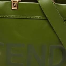 مملوكة مسبقًا Fendi Green Leather Medium Sunshine Tote