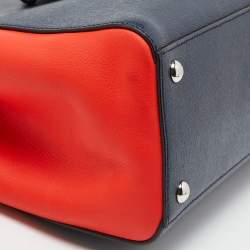 Pre Owned حقيبة يد توتس فندي بيتيت ساك 2جور جلد أزرق كحلي/ أحمر