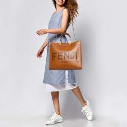 مملوكة مسبقًا Fendi Brown Leather Medium Sunshine Tote