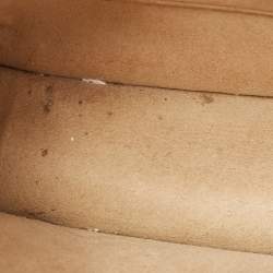 Pre Owned Fendi Pink Leather Mini Scalloped Kan I Shoulder Bag