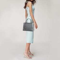 Pre Owned حقيبة يد توتس فندي بيتيت ساك 2جور جلد أزرق كحلي/ أحمر