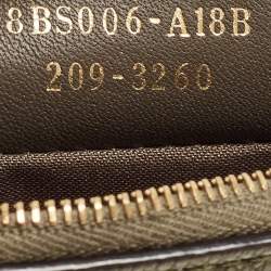 Pre Owned محفظة بسلسلة فندي جلد أخضر زيتوني مزينة شعار الماركة حرف أف