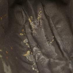 مملوكة مسبقًا Fendi Yellow Zucca Embossed Leather Large Baguette Bag