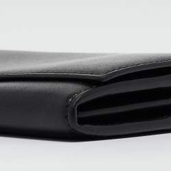 مملوكة مسبقًا Fendi Black Leather Dotcom Wallet on Chain