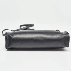 Pre Owned Fendi Black Leather Pochette Crossbody Bag