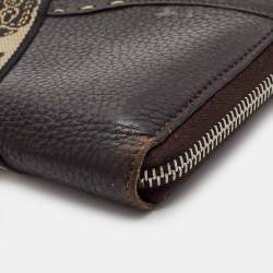 Pre Owned Fendi Black Sellieria Leather Logo Zip Around Continental Wallet