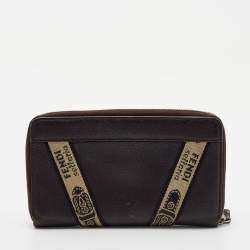 Pre Owned Fendi Black Sellieria Leather Logo Zip Around Continental Wallet