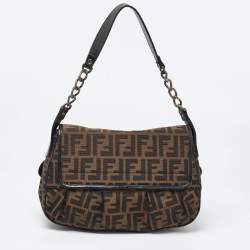 مملوكة مسبقًا حقيبة كتف فندي بي بيس جلد لامع و كانفاس أسود