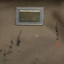 مملوكة مسبقًا Fendi Gold Laminated Leather Vanity Mirror Clutch