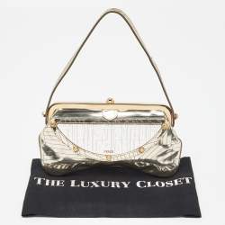 مملوكة مسبقًا Fendi Gold Laminated Leather Vanity Mirror Clutch