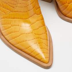 مملوكة مسبقًا Fendi Yellow Croc Embossed Leather Cowboy Mid Calf Boots Size 39