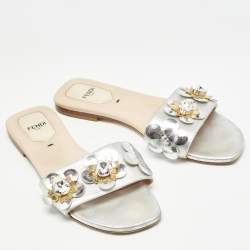 Pre Owned Fendi Silver Leather Flowerland Flat Slides Size 37