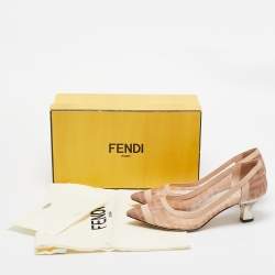 مملوكة مسبقًا Fendi Light Pink/Brown Zucca Mesh and Leather Colibri Pumps Size 39