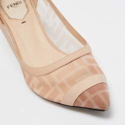 مملوكة مسبقًا Fendi Light Pink/Brown Zucca Mesh and Leather Colibri Pumps Size 39