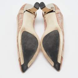 مملوكة مسبقًا Fendi Light Pink/Brown Zucca Mesh and Leather Colibri Pumps Size 39