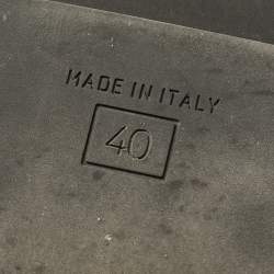 Pre Owned Fendi Beige Leather Flat Sandals Size 40