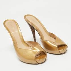 Pre Owned Fendi Gold Patent Leather FF Heel Slide Sandals Size 37.5